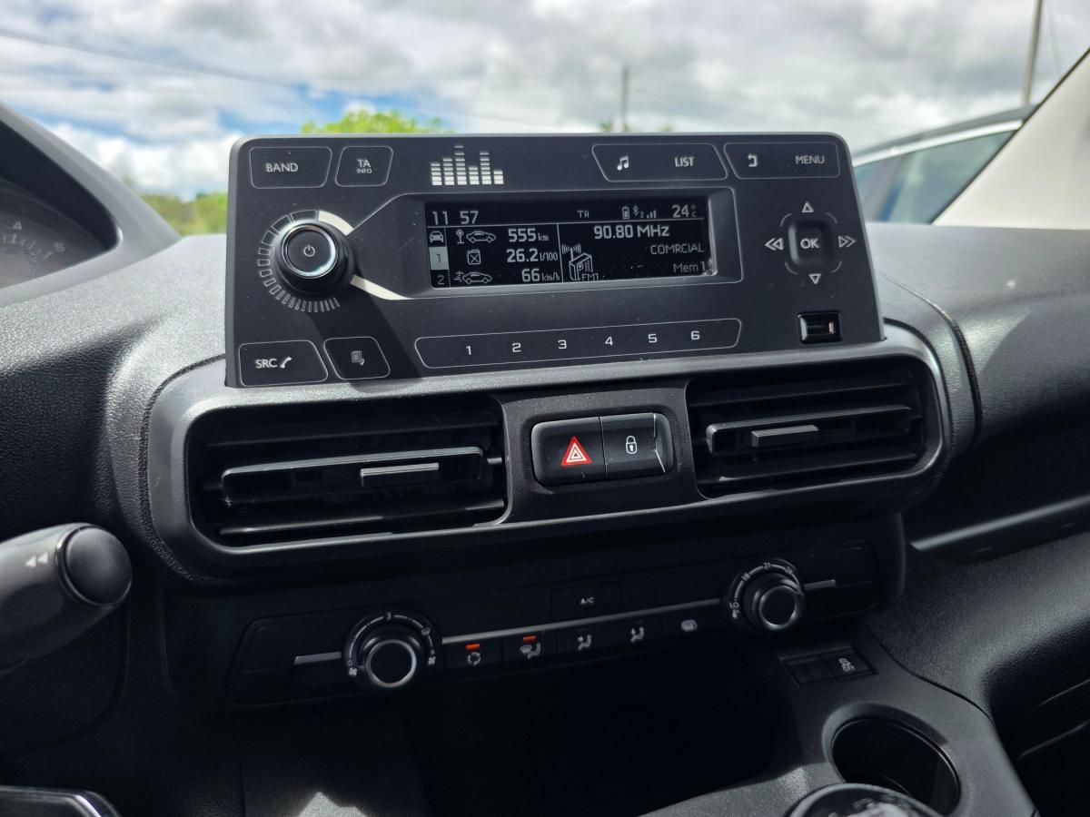 peugeot-partner-2019-diesel-1560cc