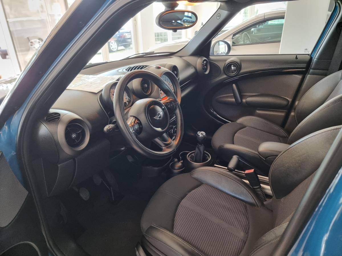 mini-countryman-2011-diesel-1995cc