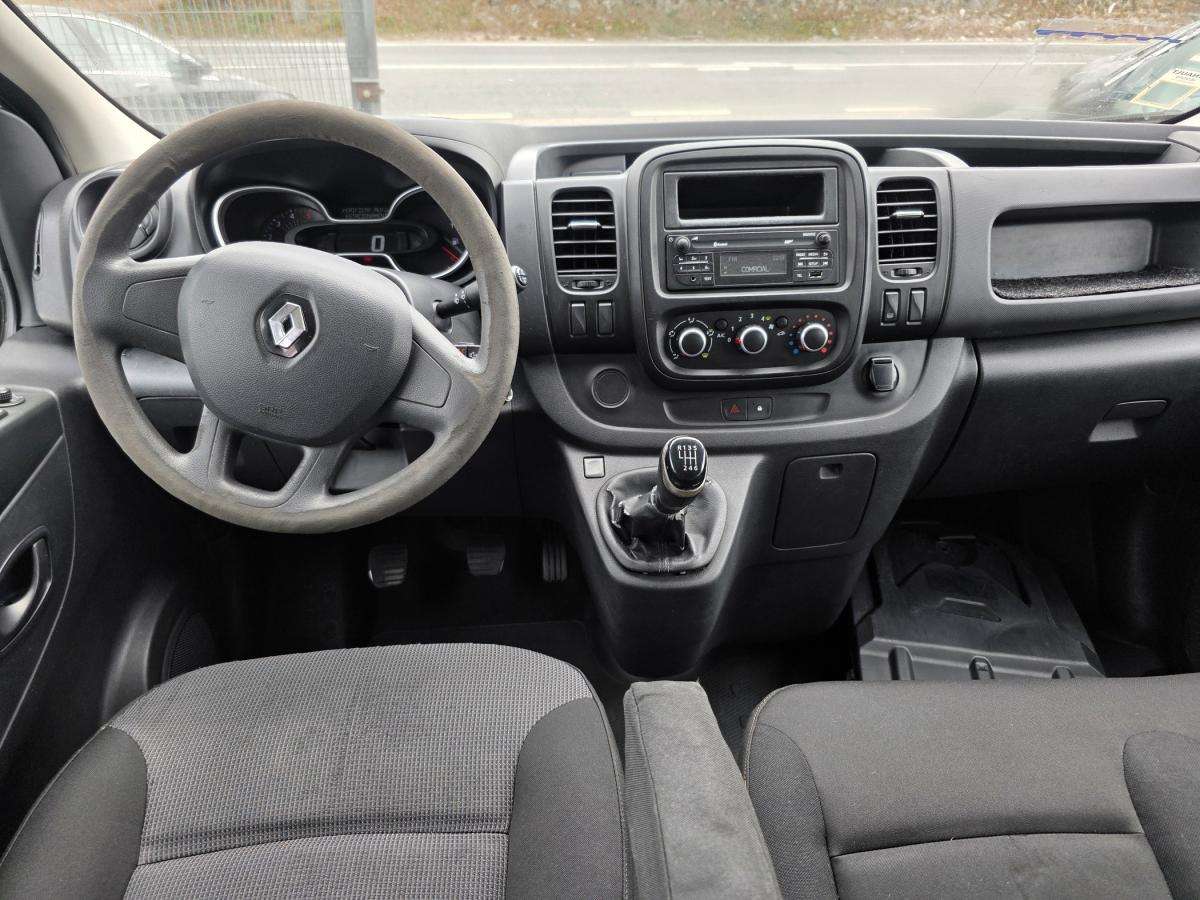 renault-trafic-2019-diesel-1997cc