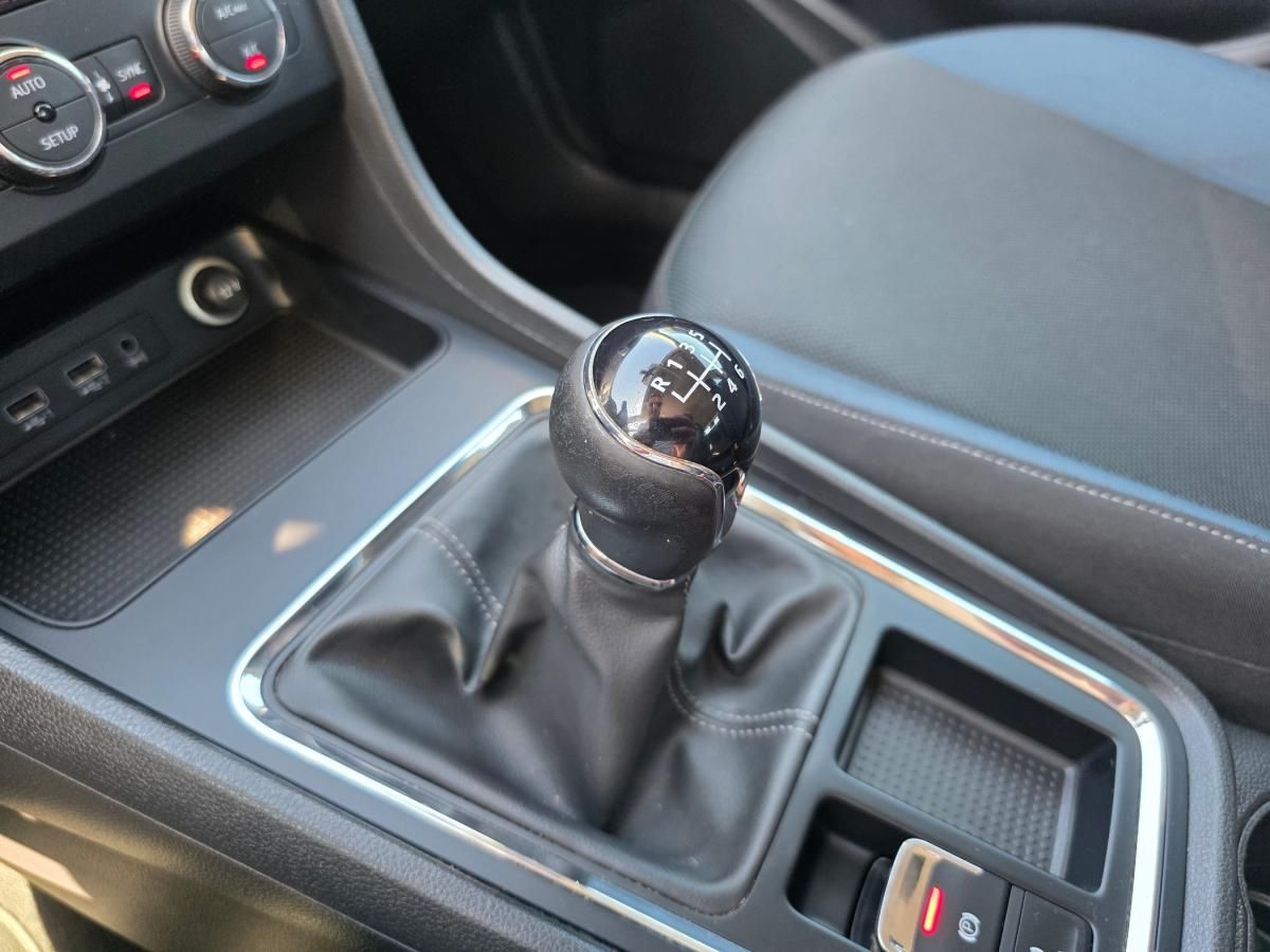seat-ateca-2019-diesel-1598cc