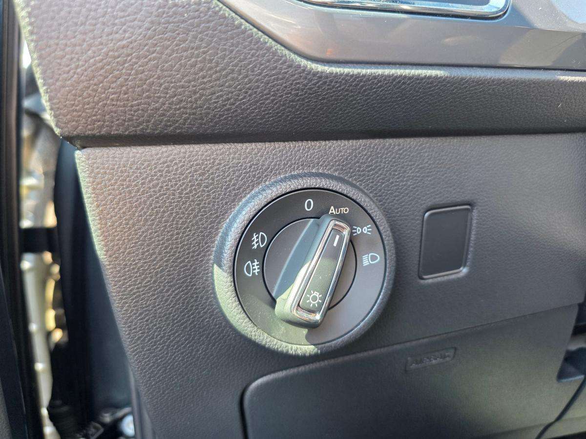 seat-ateca-2019-diesel-1598cc