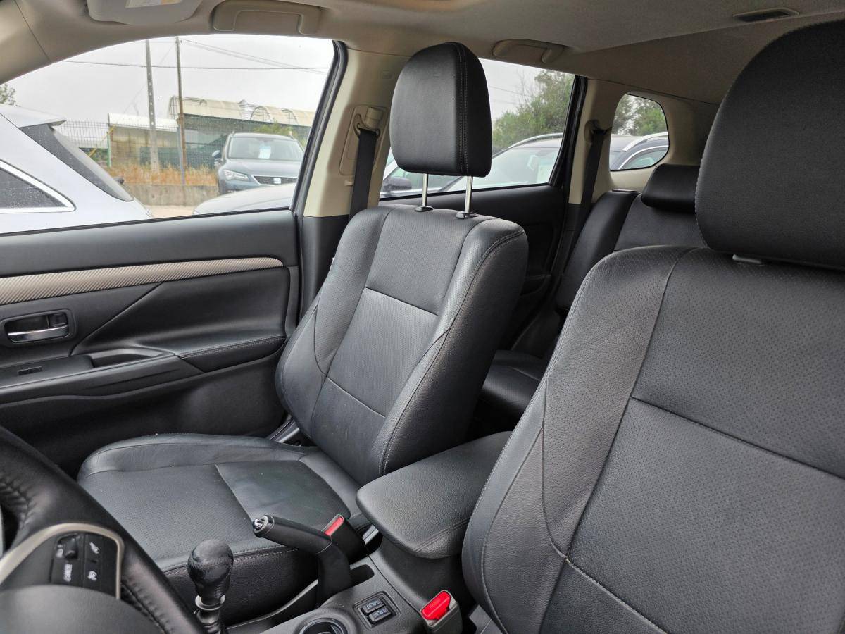 mitsubishi-outlander-2014-diesel-2268cc