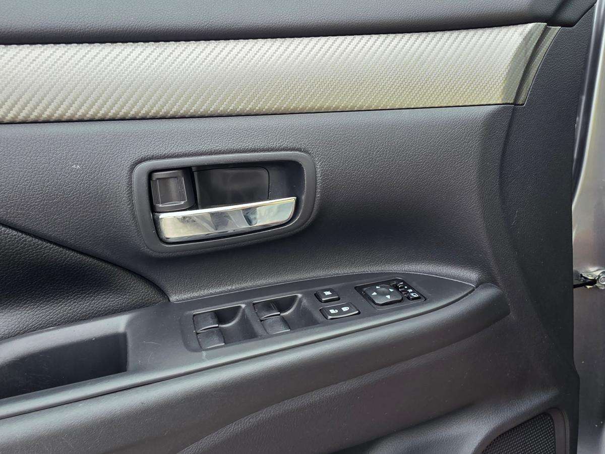 mitsubishi-outlander-2014-diesel-2268cc