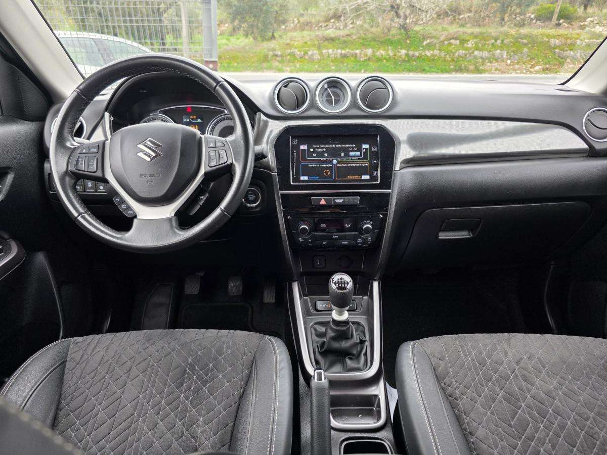 suzuki-vitara-2021-hibrido-a-gasolina-1373cc