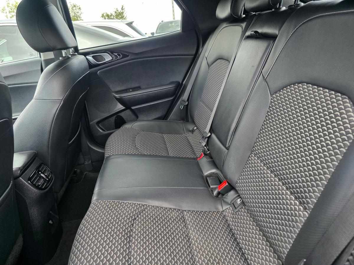 kia-xceed-2023-hibrido-a-gasolina-1580cc