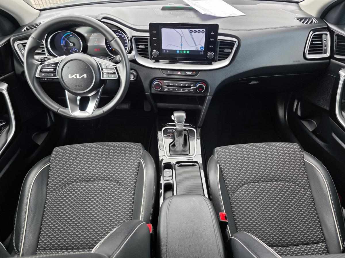 kia-xceed-2023-hibrido-a-gasolina-1580cc