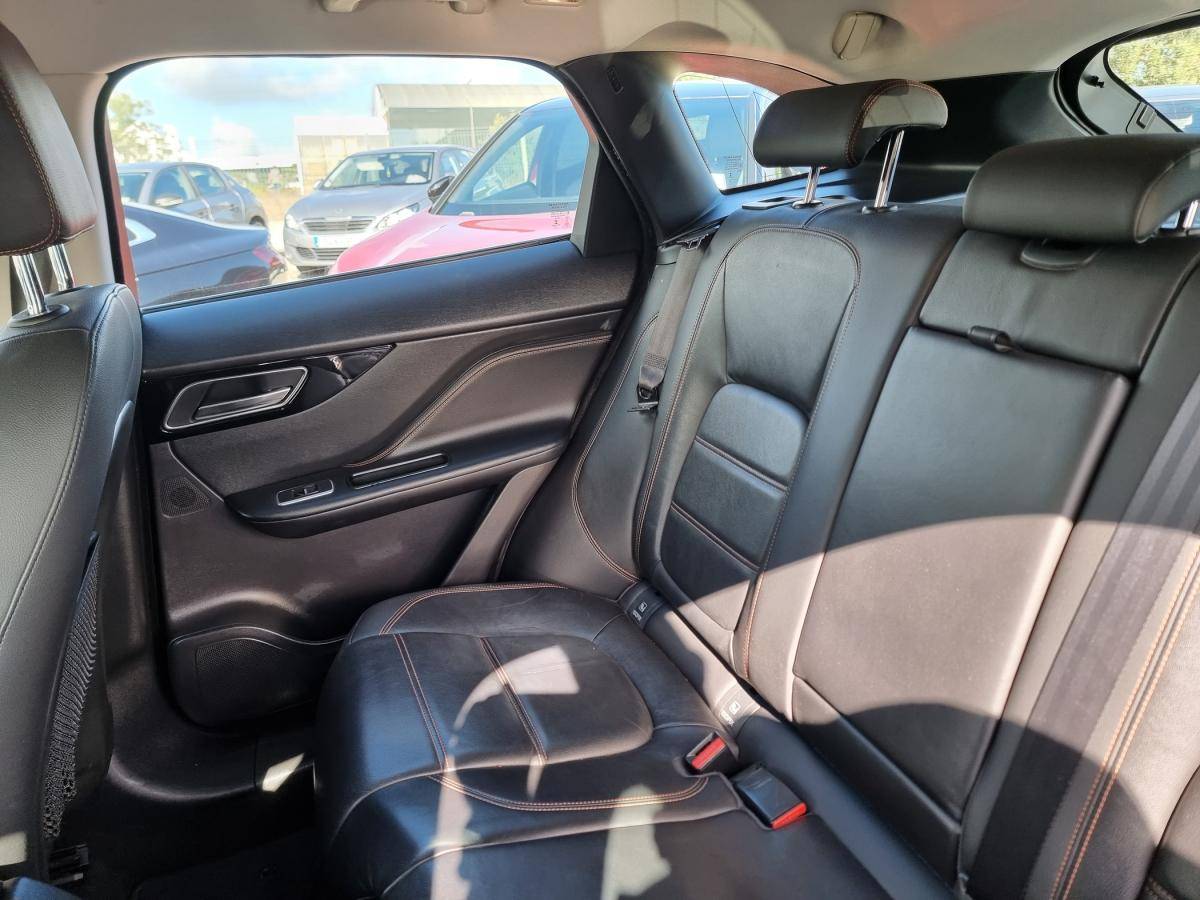 jaguar-f-pace-2017-diesel-1999cc