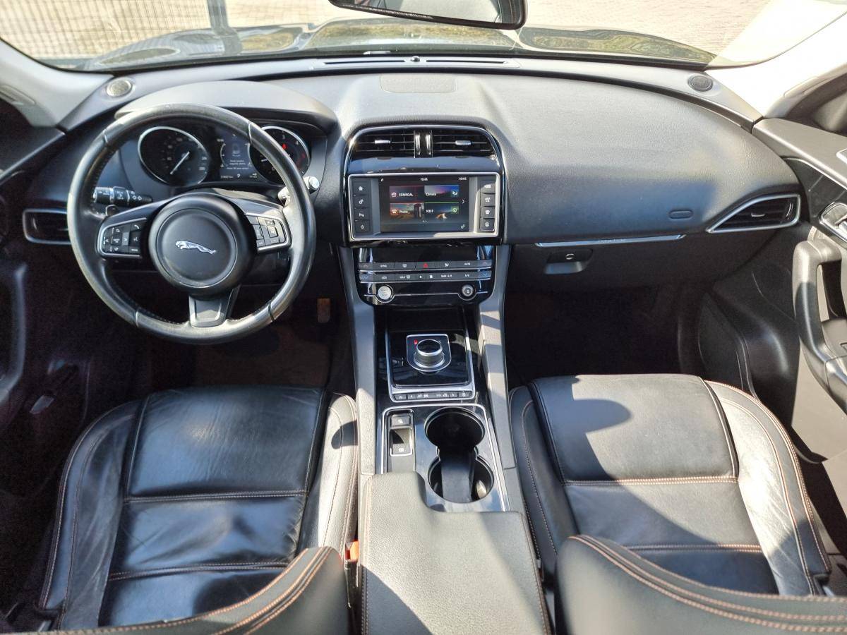 jaguar-f-pace-2017-diesel-1999cc