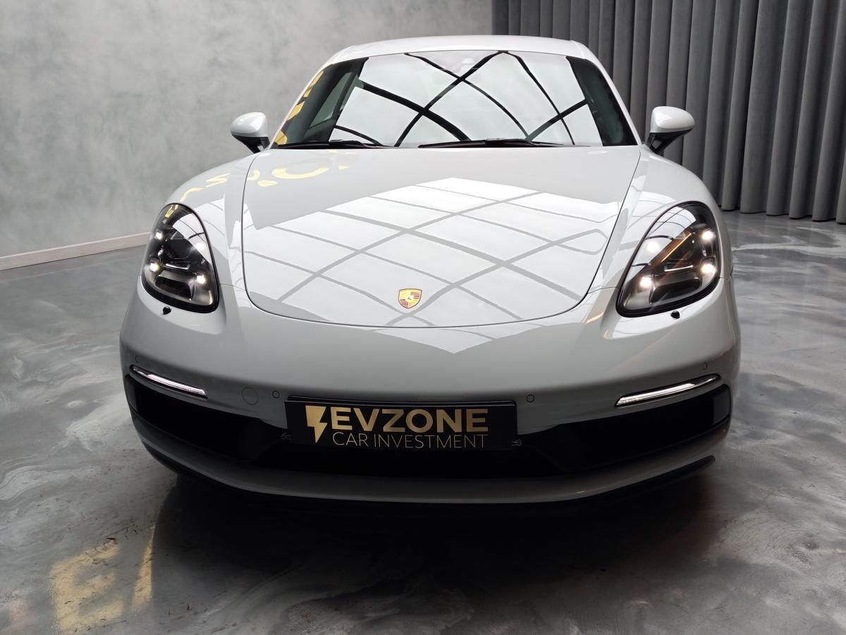 porsche-718-2020-gasolina-3995cc