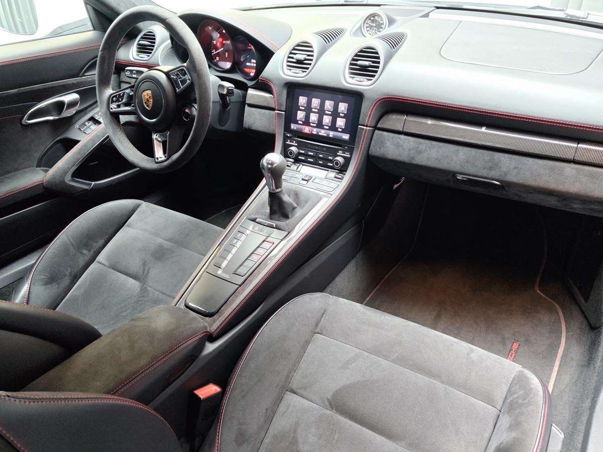 porsche-718-2020-gasolina-3995cc