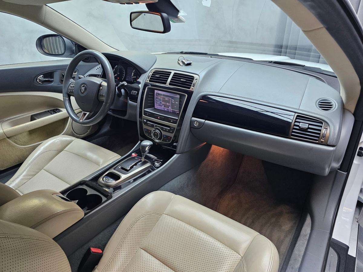 jaguar-xk-2008-gasolina-4196cc