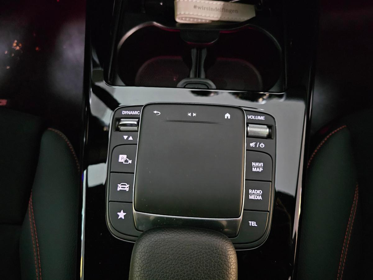 mercedes-benz-cla-2023-hibrido-a-gasolina-1332cc