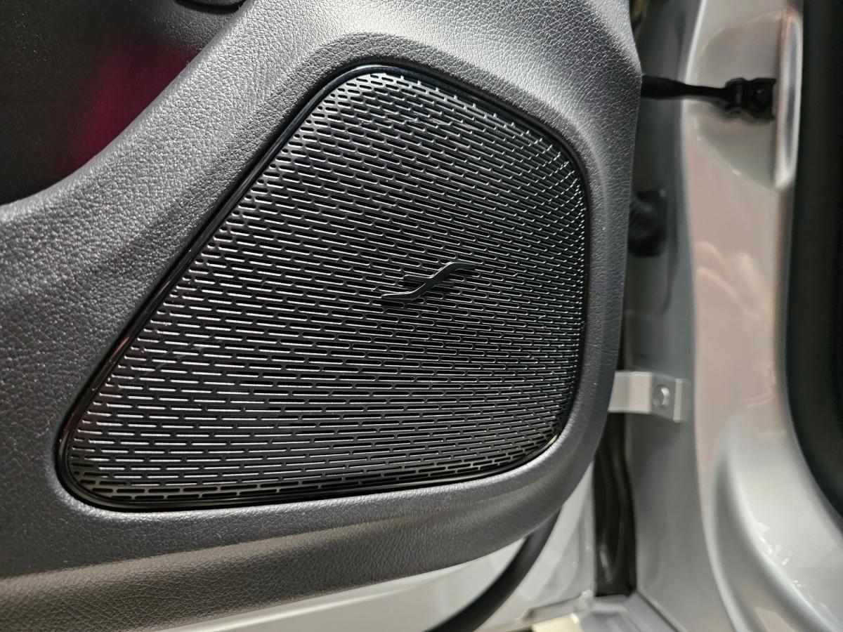 mercedes-benz-cla-2023-hibrido-a-gasolina-1332cc