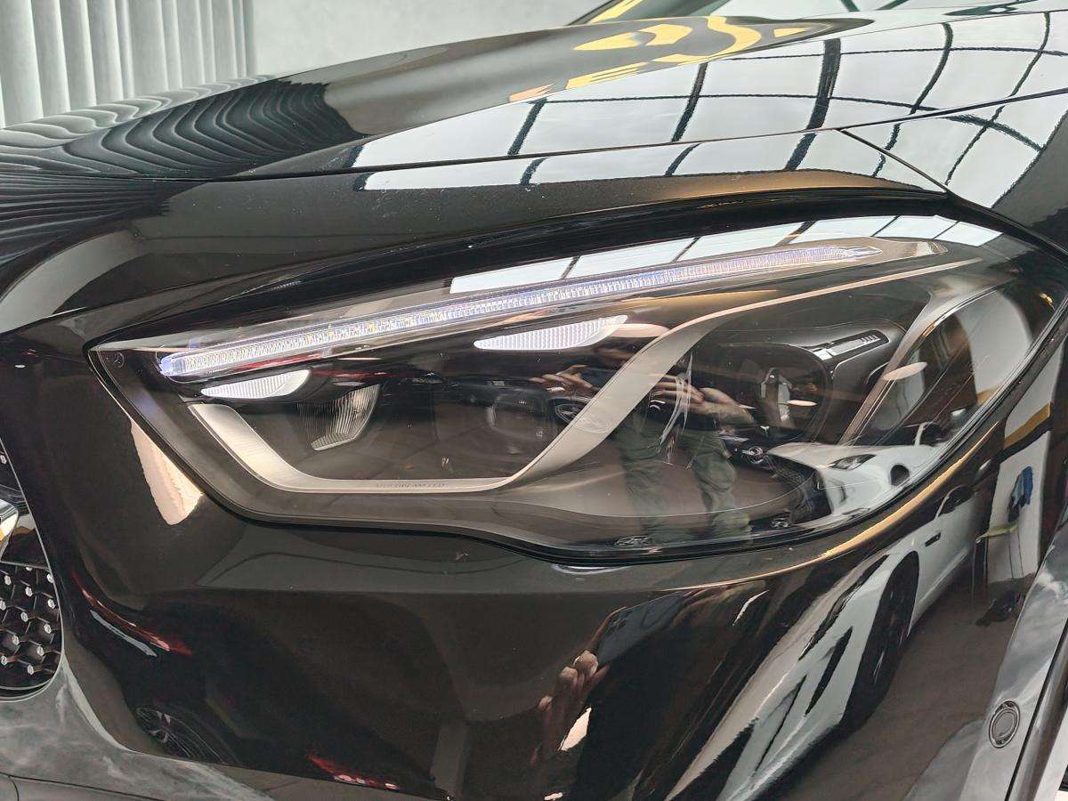 mercedes-benz-gla-2025-hibrido-a-gasolina-1332cc