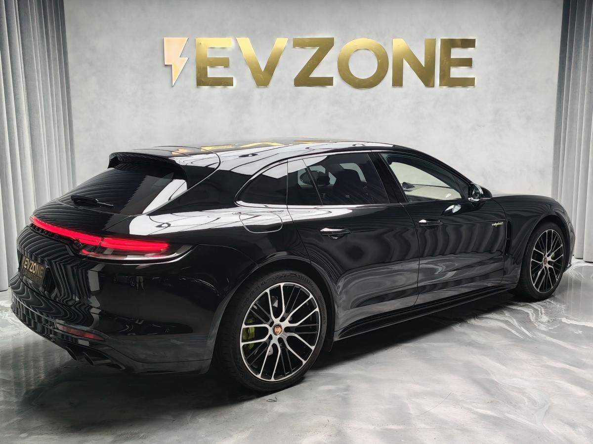 porsche-panamera-sport-turismo-2021-hibrido-a-gasolina-2894cc