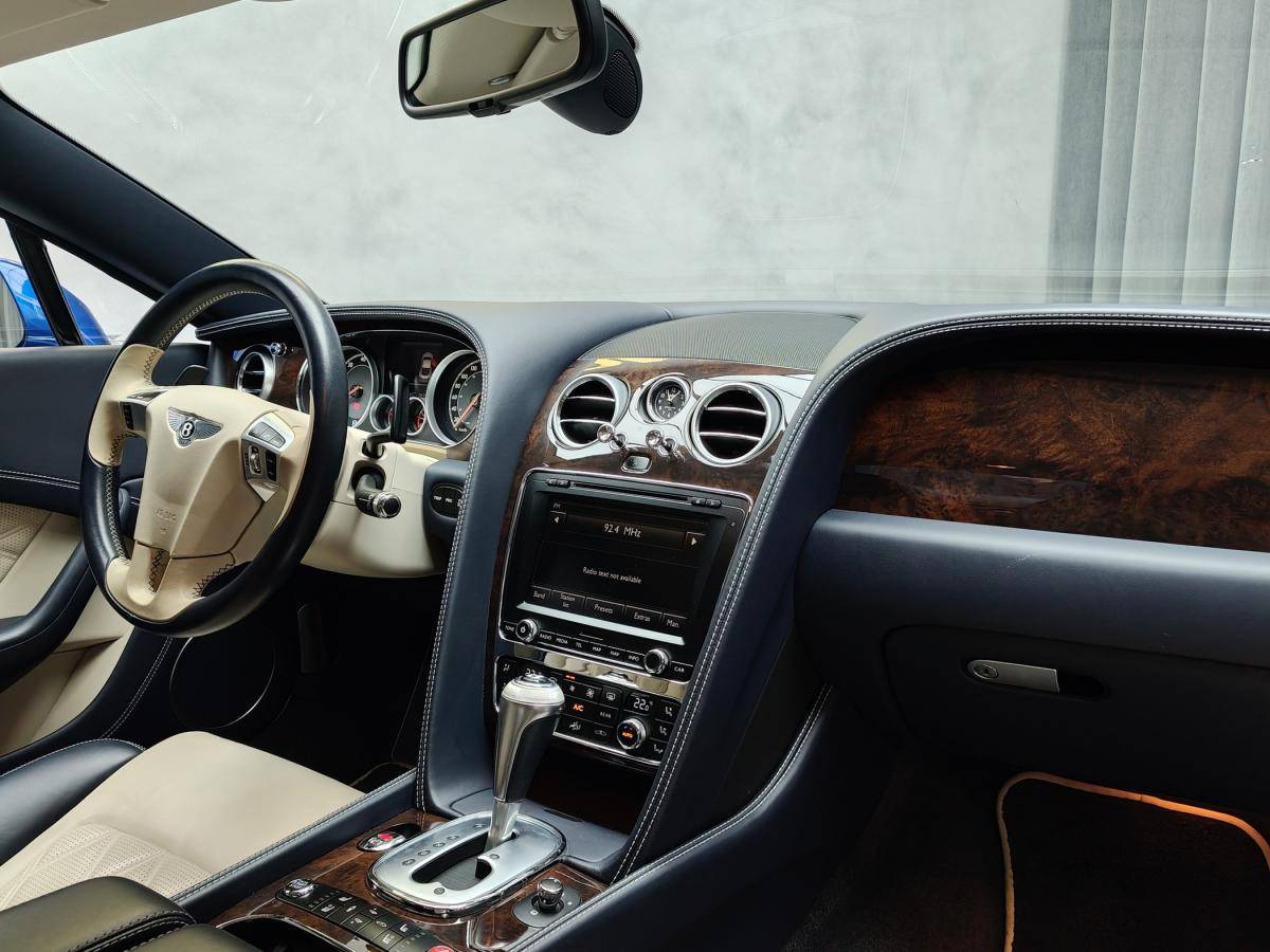bentley-continental-2015-gasolina-5998cc