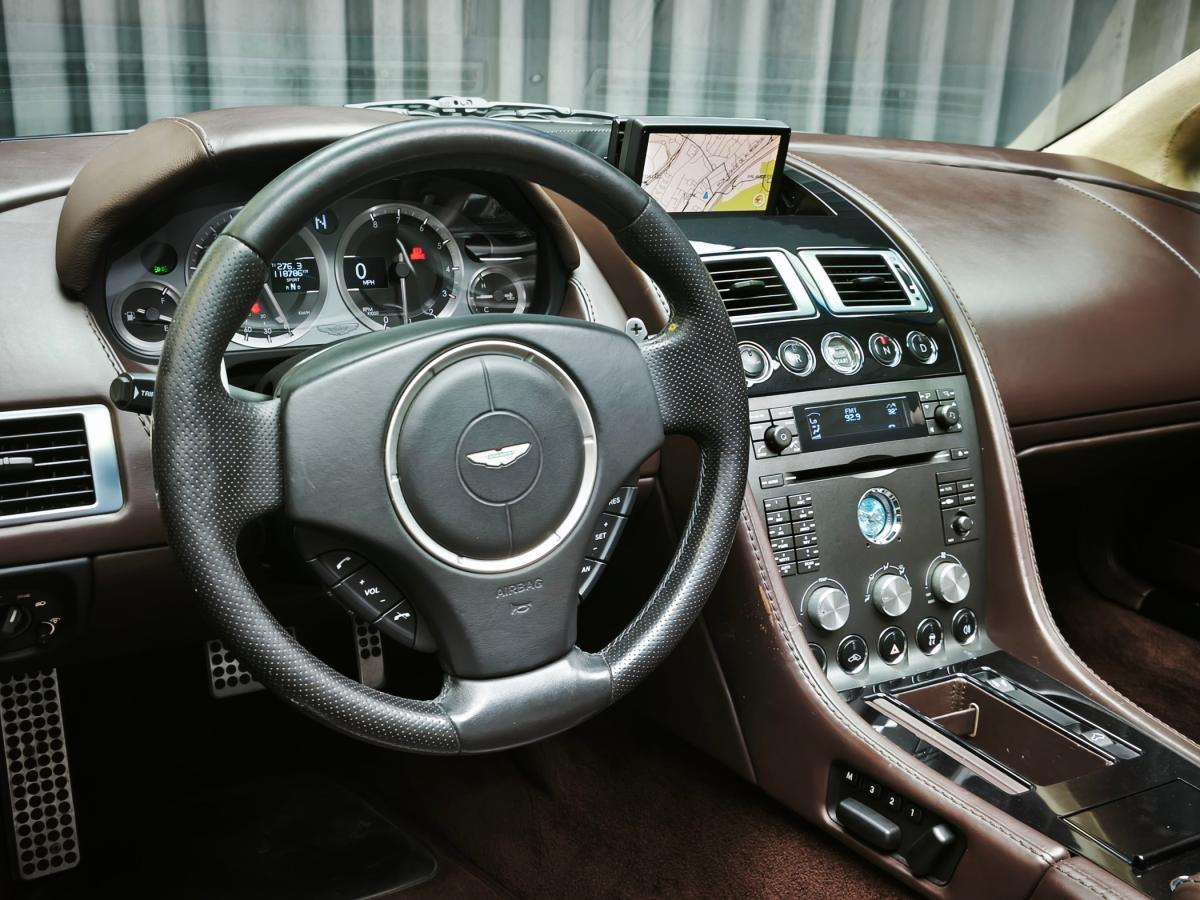aston-martin-vantage-roadster-2008-gasolina-4300cc