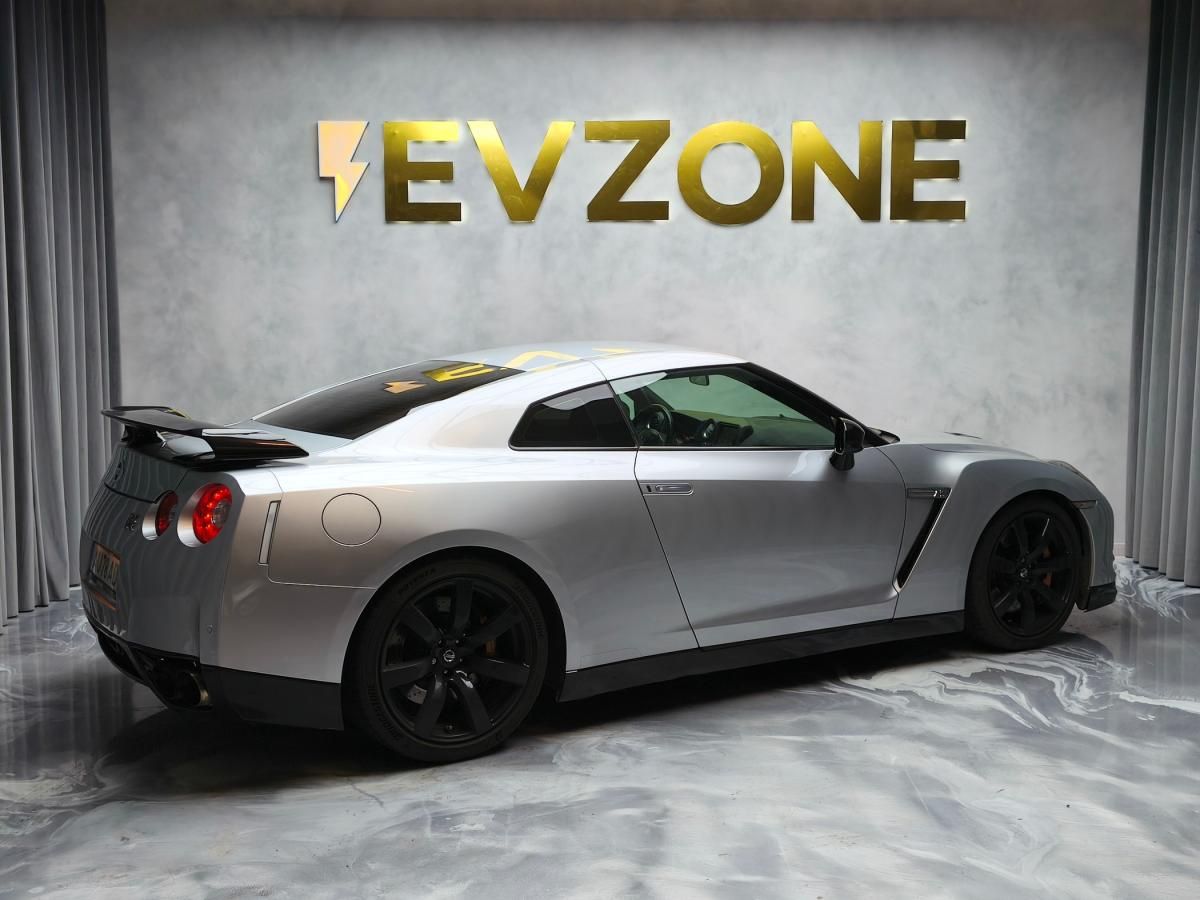 nissan-gt-r-2009-gasolina-3799cc