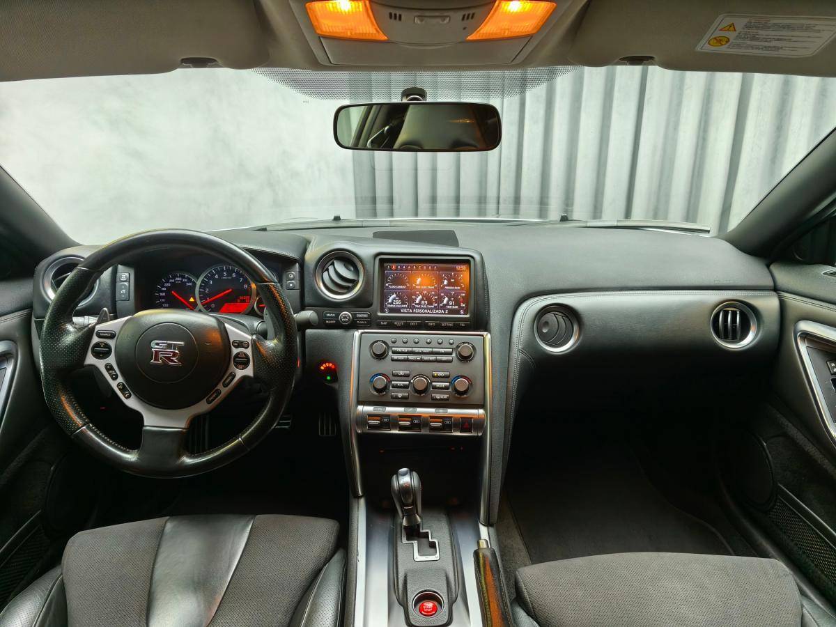 nissan-gt-r-2009-gasolina-3799cc