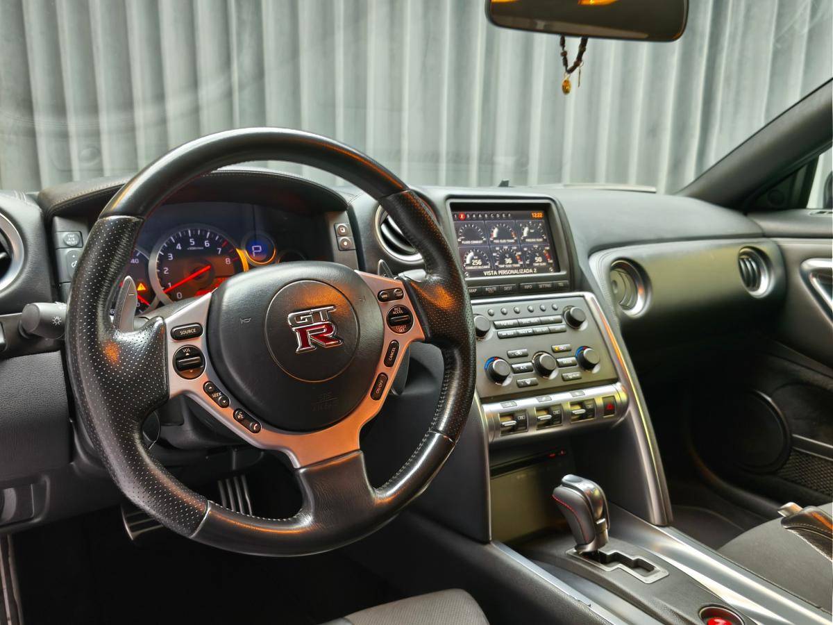 nissan-gt-r-2009-gasolina-3799cc