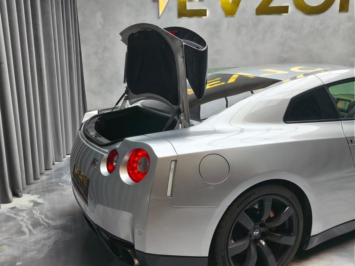 nissan-gt-r-2009-gasolina-3799cc