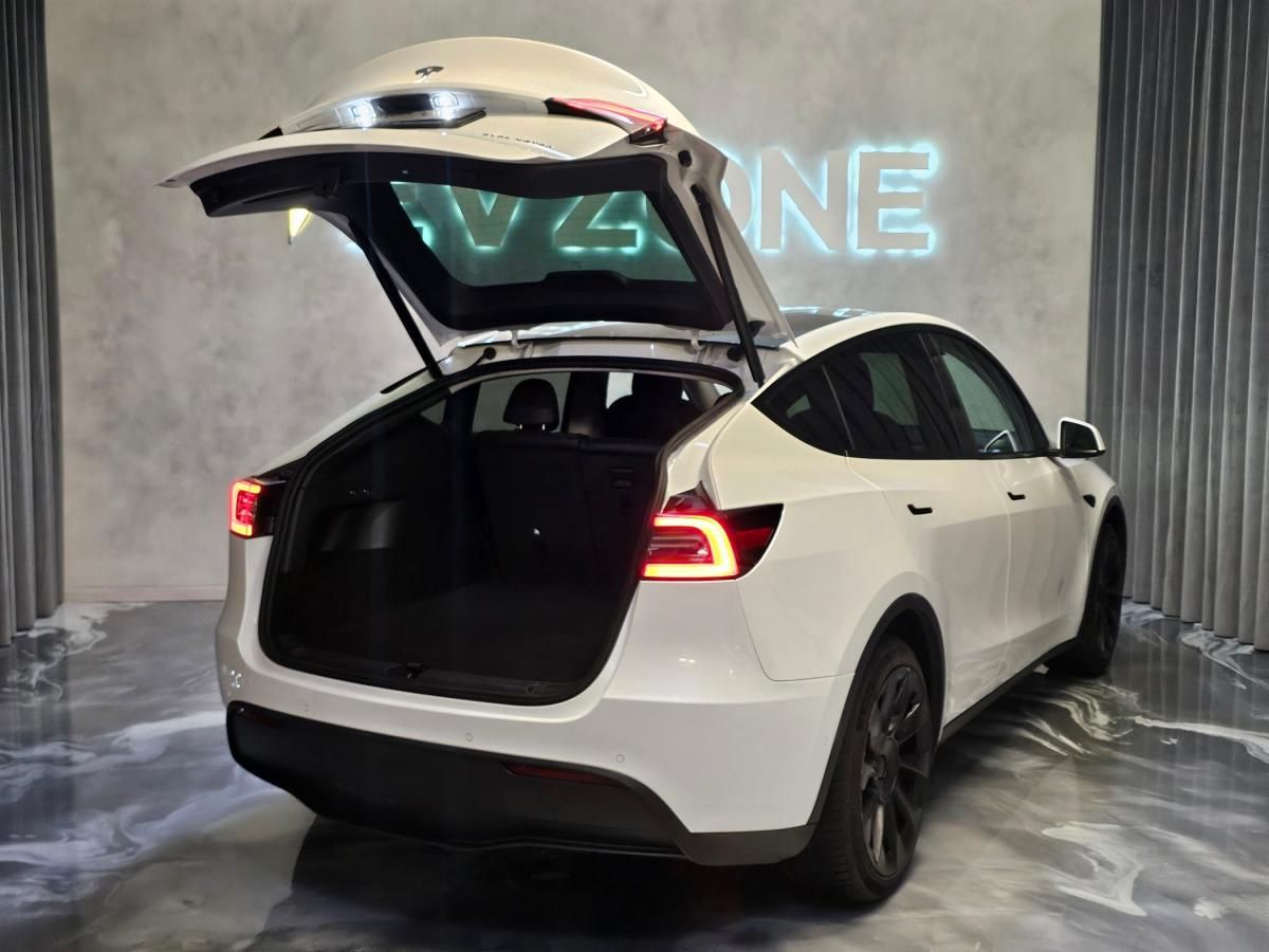 tesla-model-y-2021-eletrico-500cc