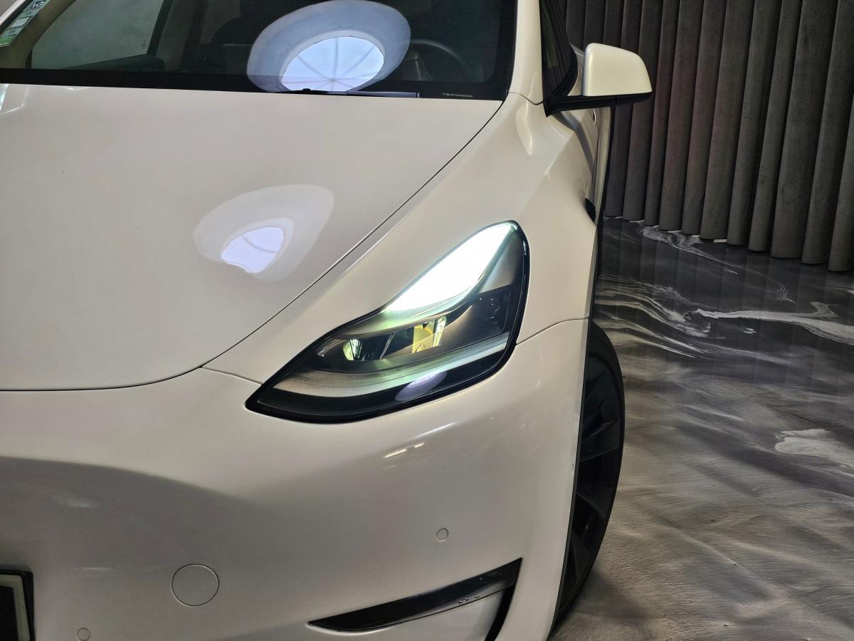 tesla-model-y-2021-eletrico-500cc