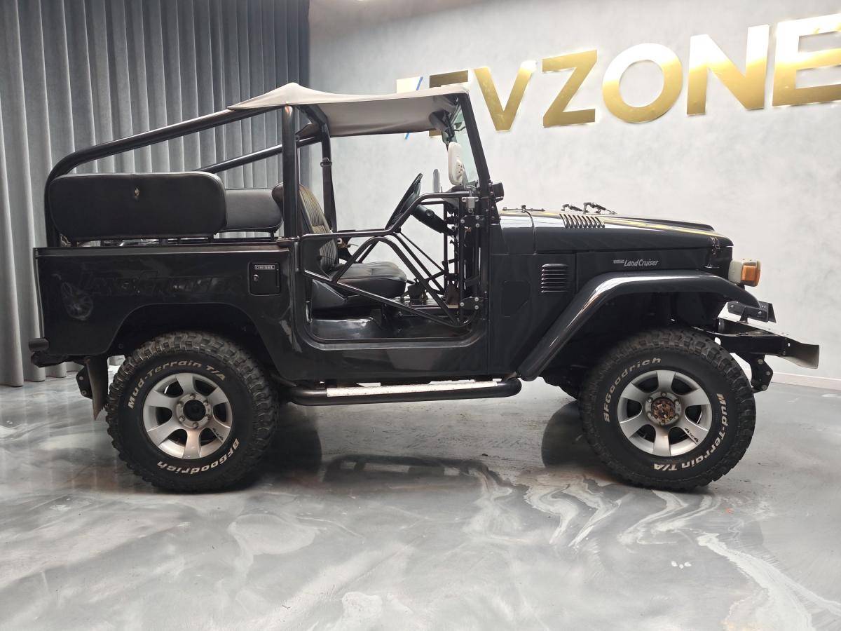 toyota-land-cruiser-1981-diesel-2977cc