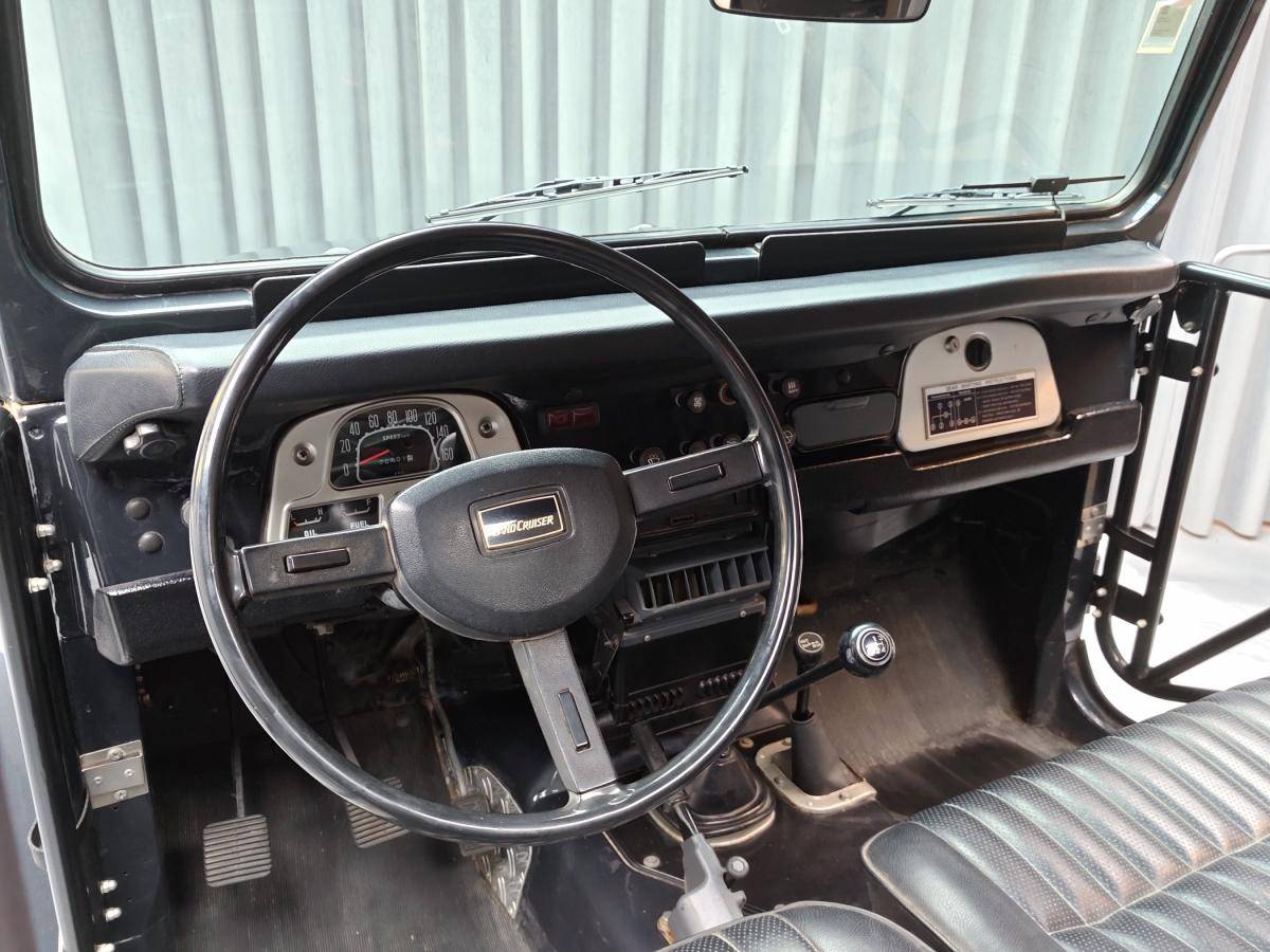 toyota-land-cruiser-1981-diesel-2977cc