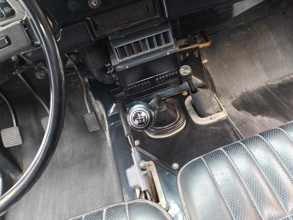 toyota-land-cruiser-1981-diesel-2977cc