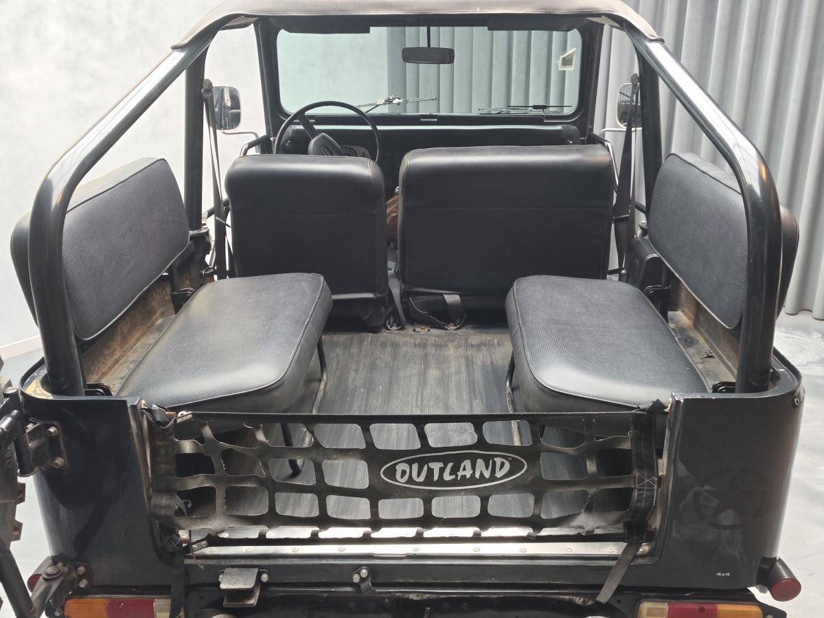 toyota-land-cruiser-1981-diesel-2977cc