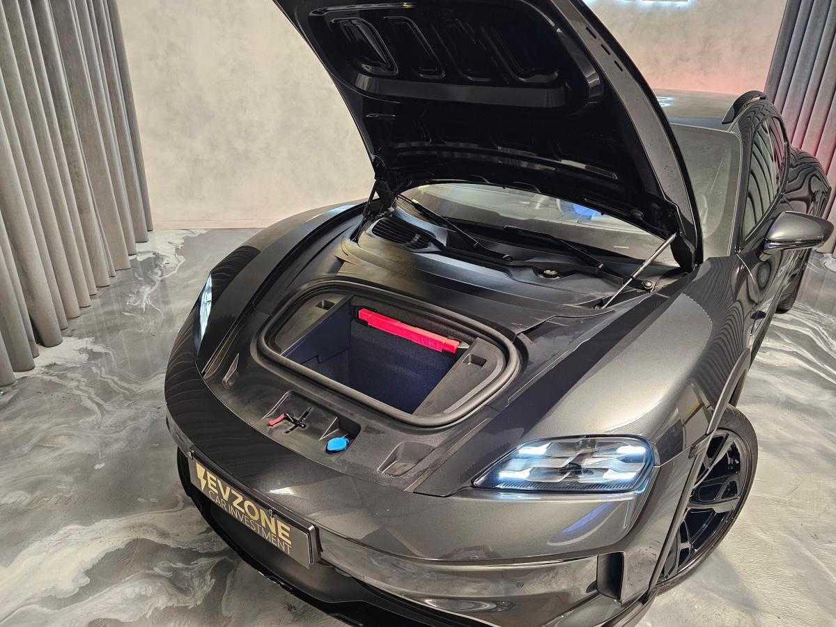 porsche-taycan-2024-eletrico-500cc