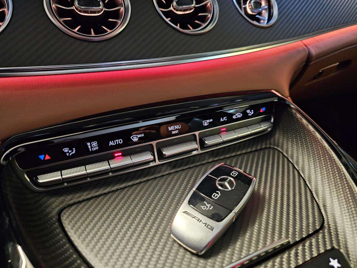 mercedes-benz-amg-gt-2020-gasolina-3982cc