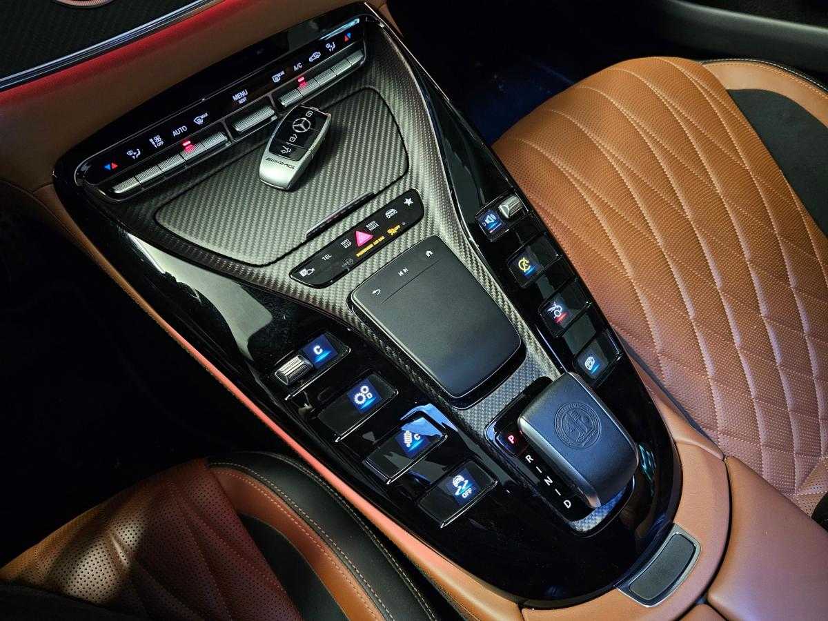 mercedes-benz-amg-gt-2020-gasolina-3982cc