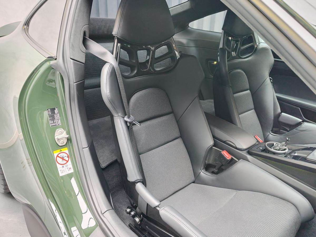 porsche-992-2022-gasolina-3996cc