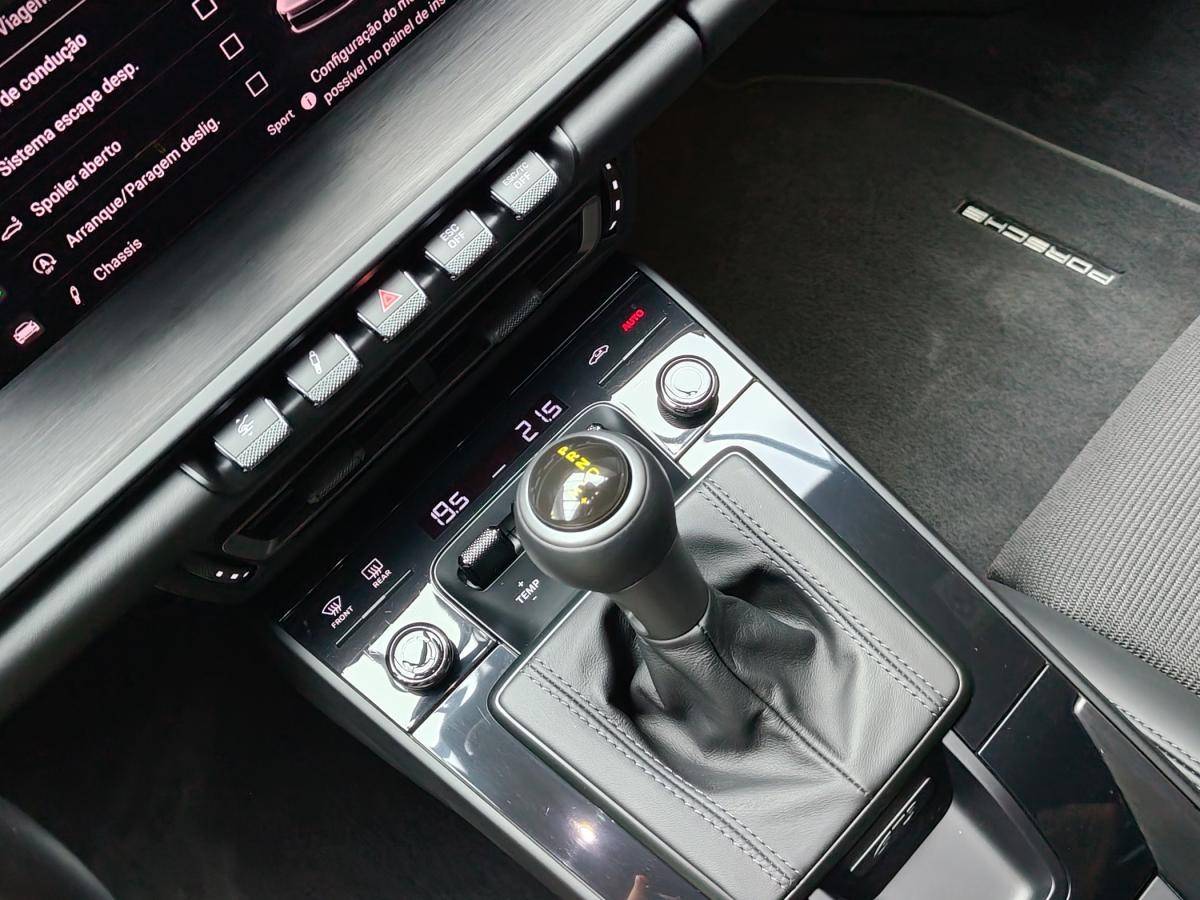 porsche-992-2022-gasolina-3996cc