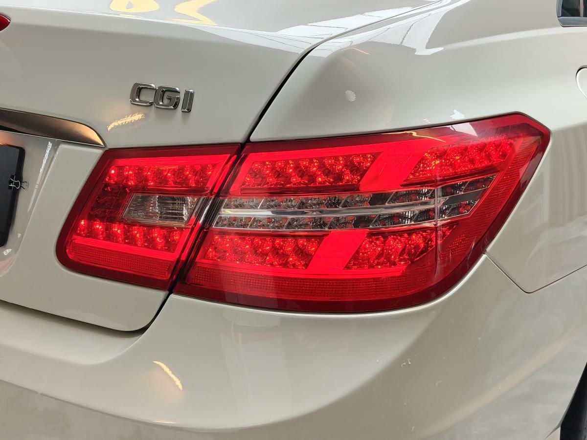 mercedes-benz-classe-e-2010-gasolina-1796cc