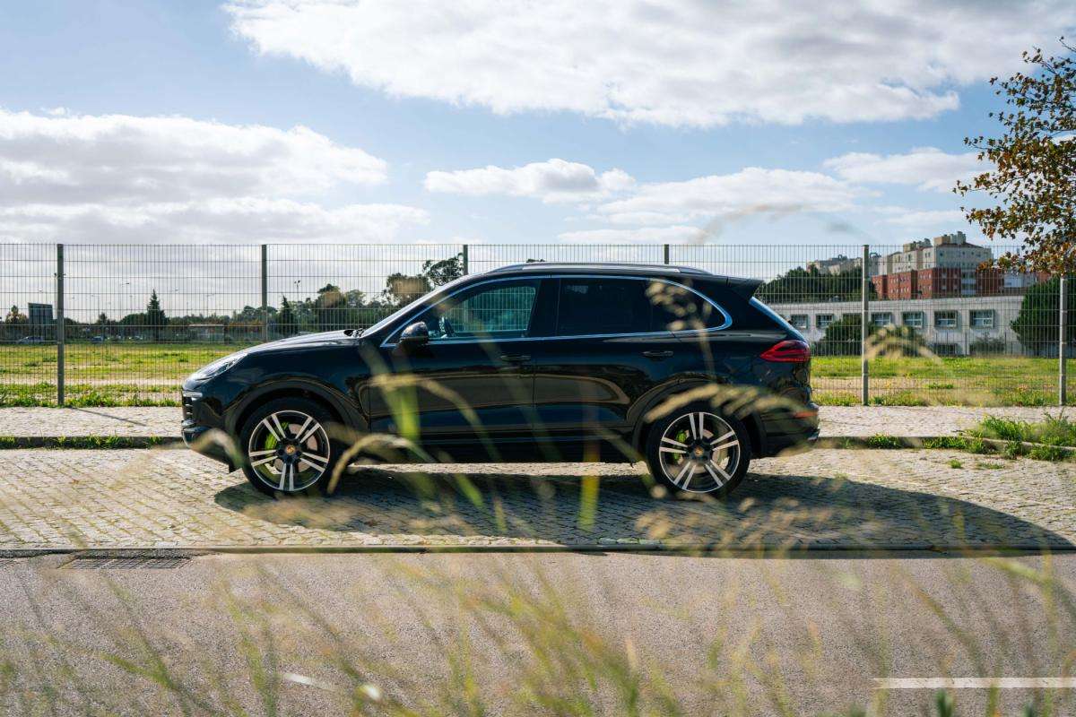 porsche-cayenne-2015-hibrido-a-gasolina-2995cc