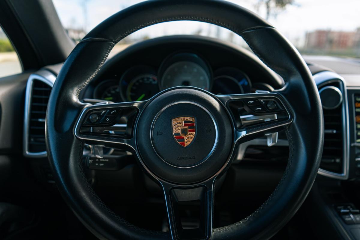 porsche-cayenne-2015-hibrido-a-gasolina-2995cc
