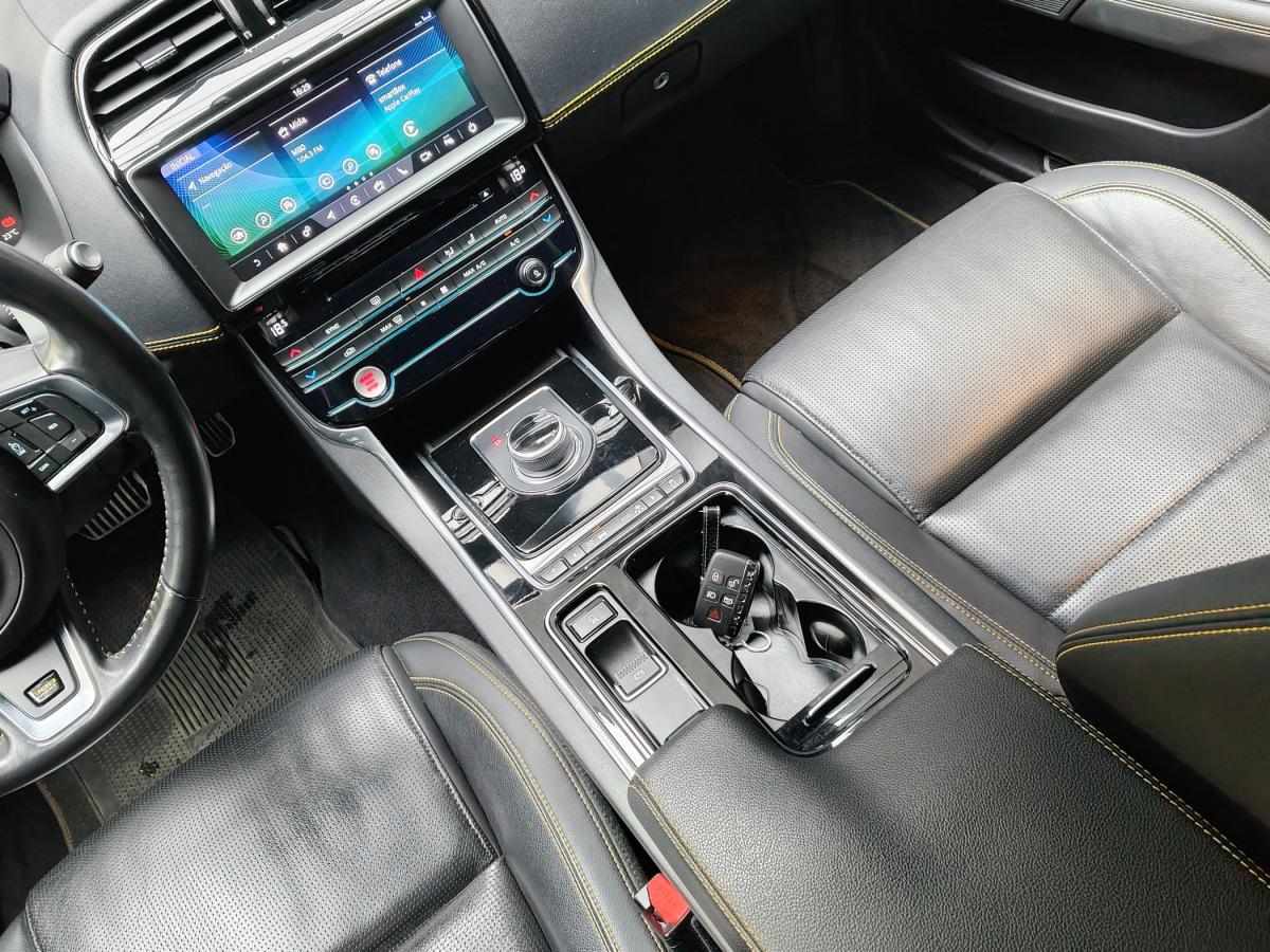 jaguar-xe-2019-gasolina-1997cc