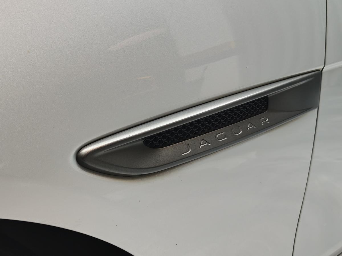 jaguar-xe-2019-gasolina-1997cc