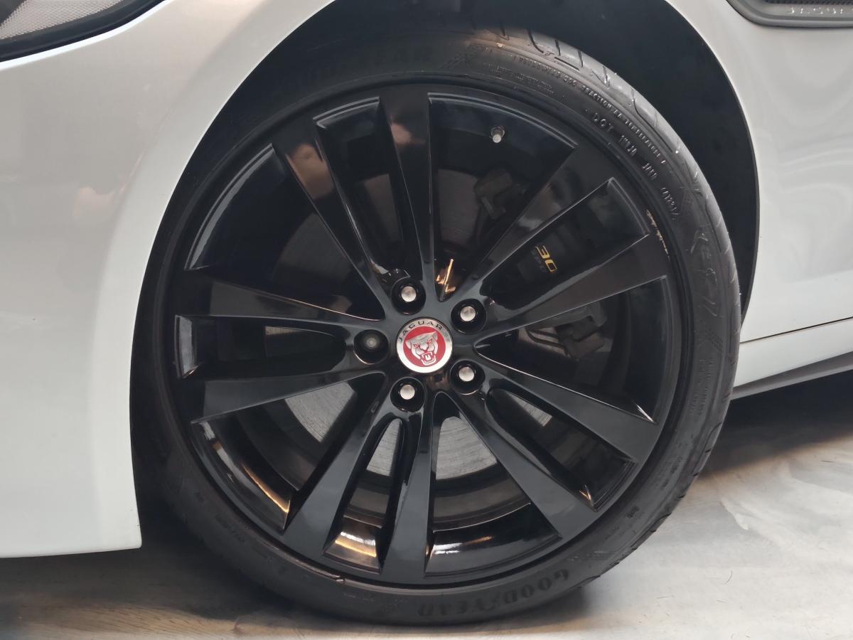 jaguar-xe-2019-gasolina-1997cc