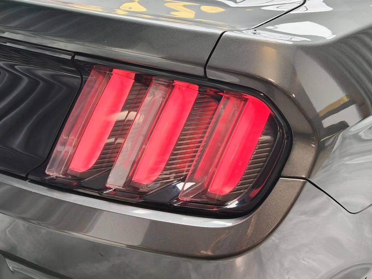 ford-mustang-2017-gasolina-2261cc