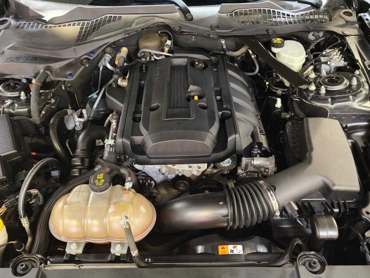 ford-mustang-2017-gasolina-2261cc
