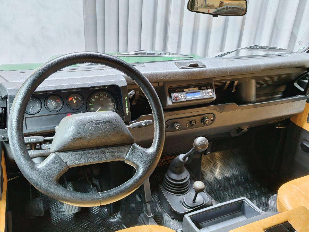 land-rover-defender-2000-diesel-2495cc