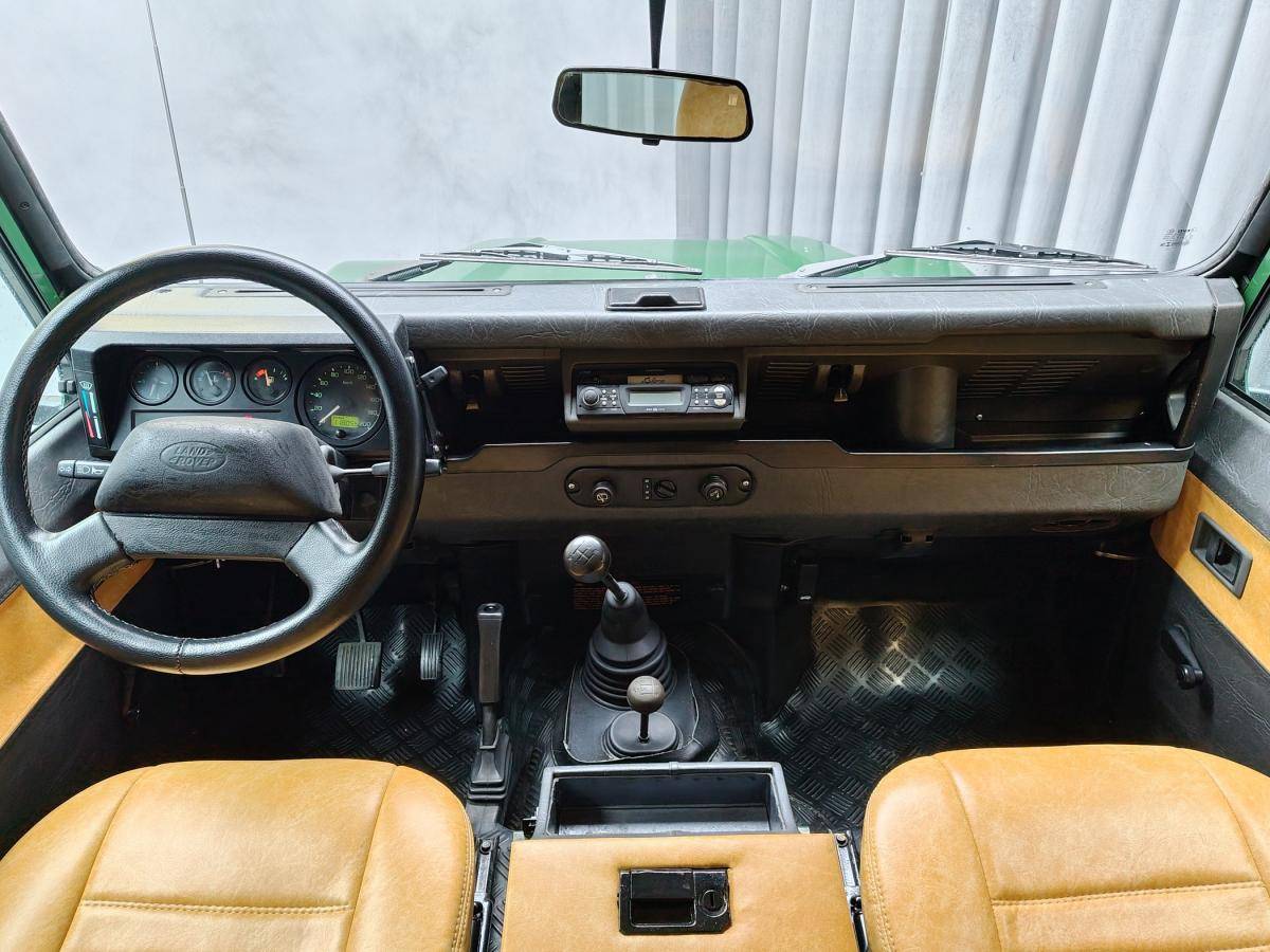 land-rover-defender-2000-diesel-2495cc