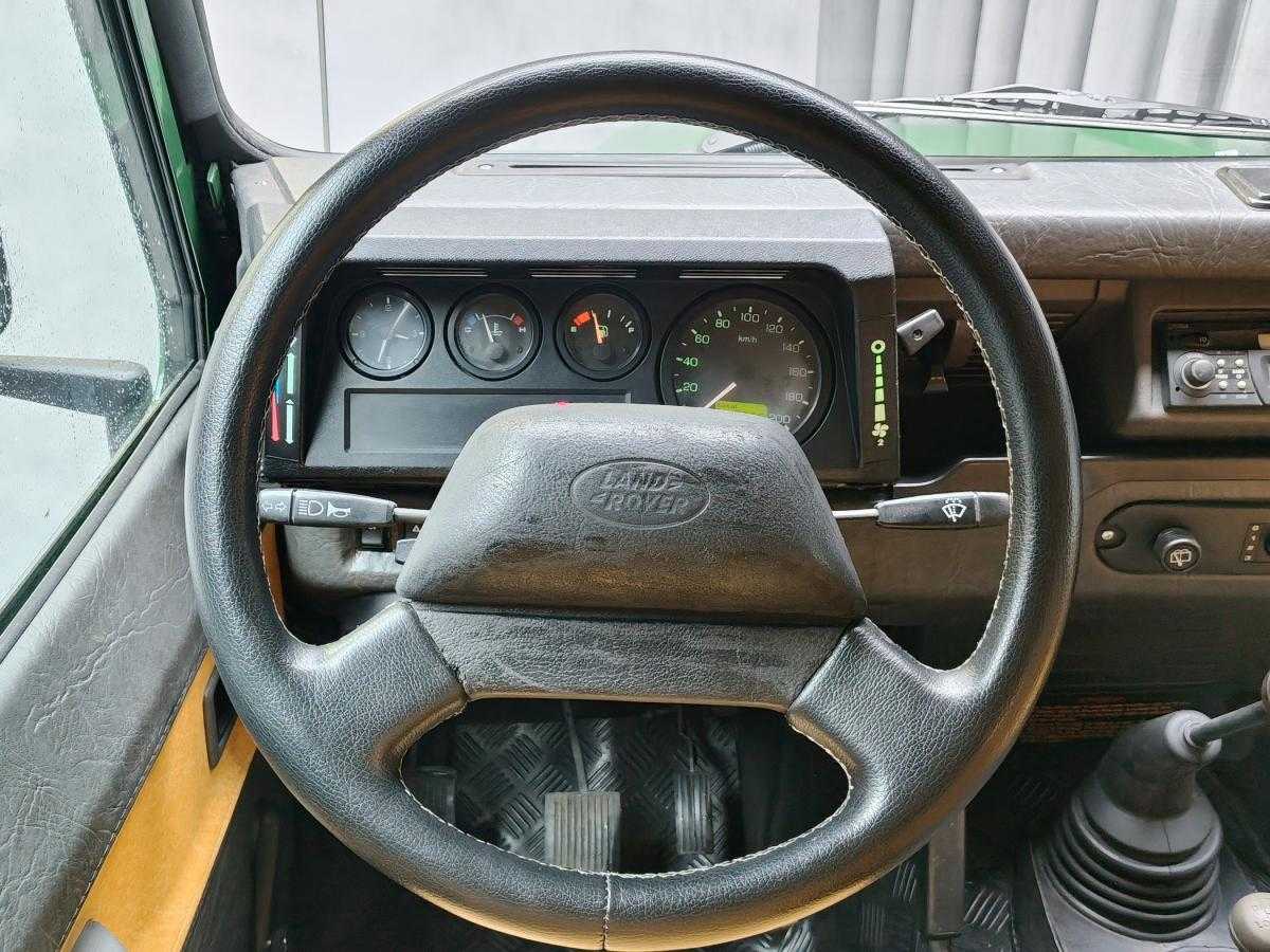 land-rover-defender-2000-diesel-2495cc