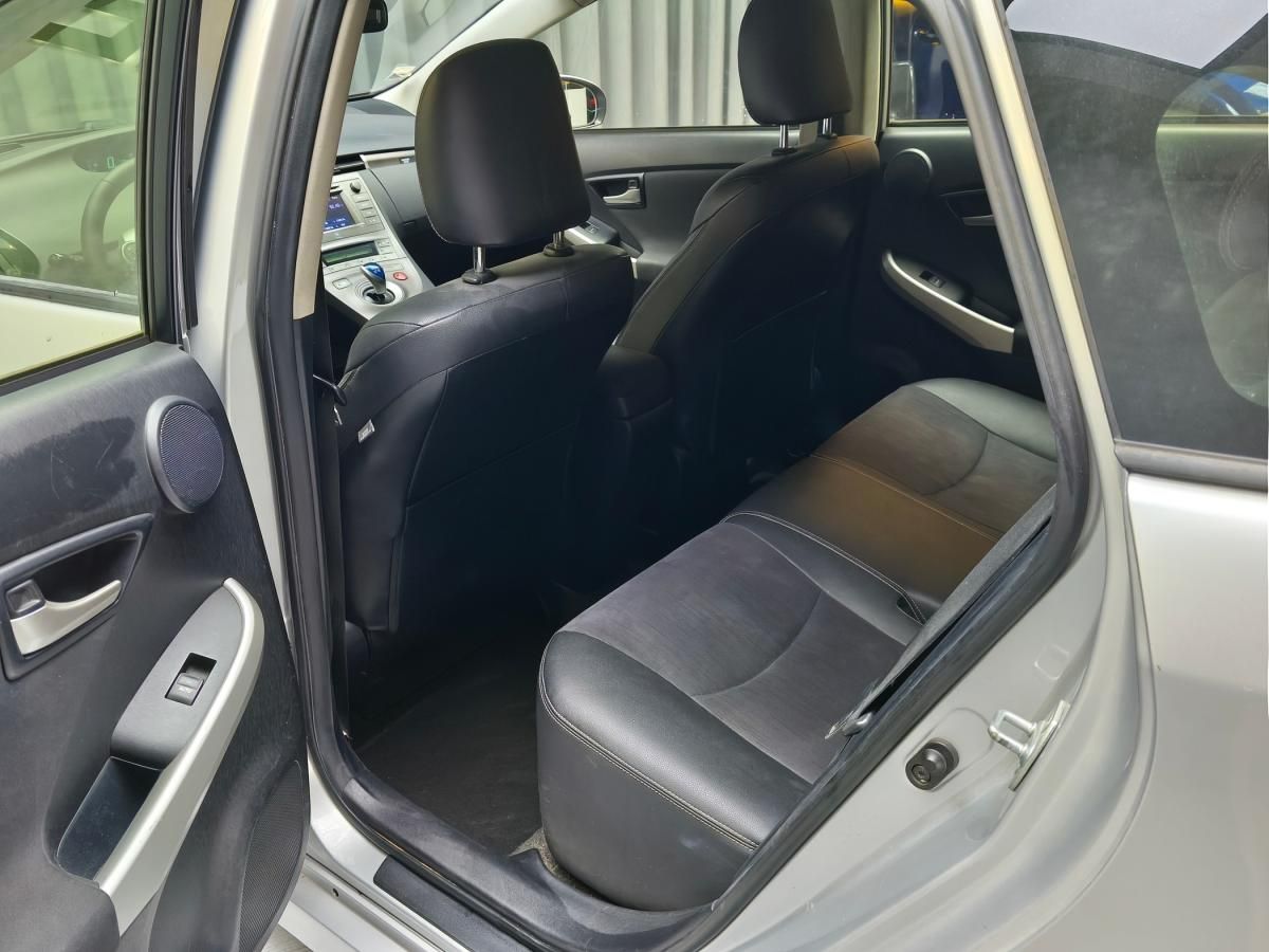 toyota-prius-2013-hibrido-a-gasolina-1798cc