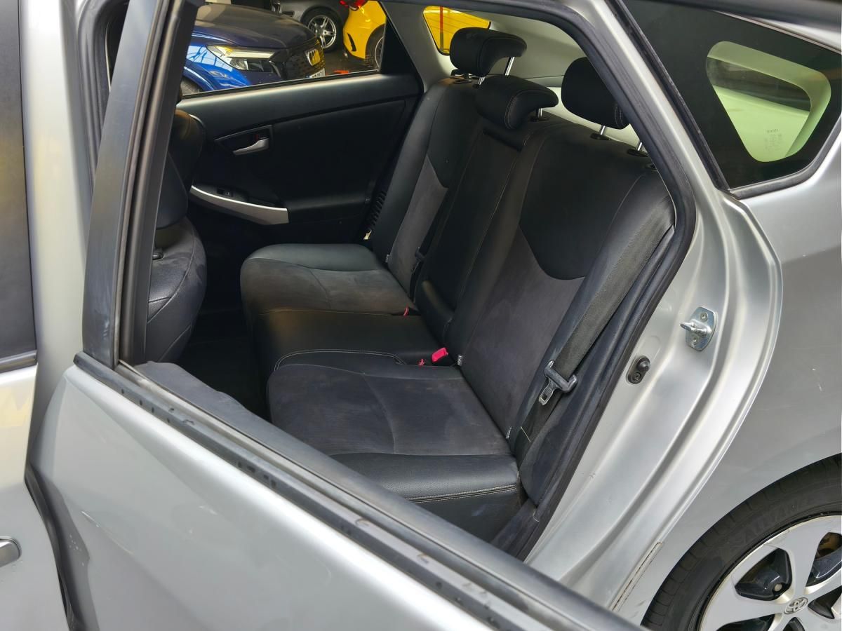 toyota-prius-2013-hibrido-a-gasolina-1798cc