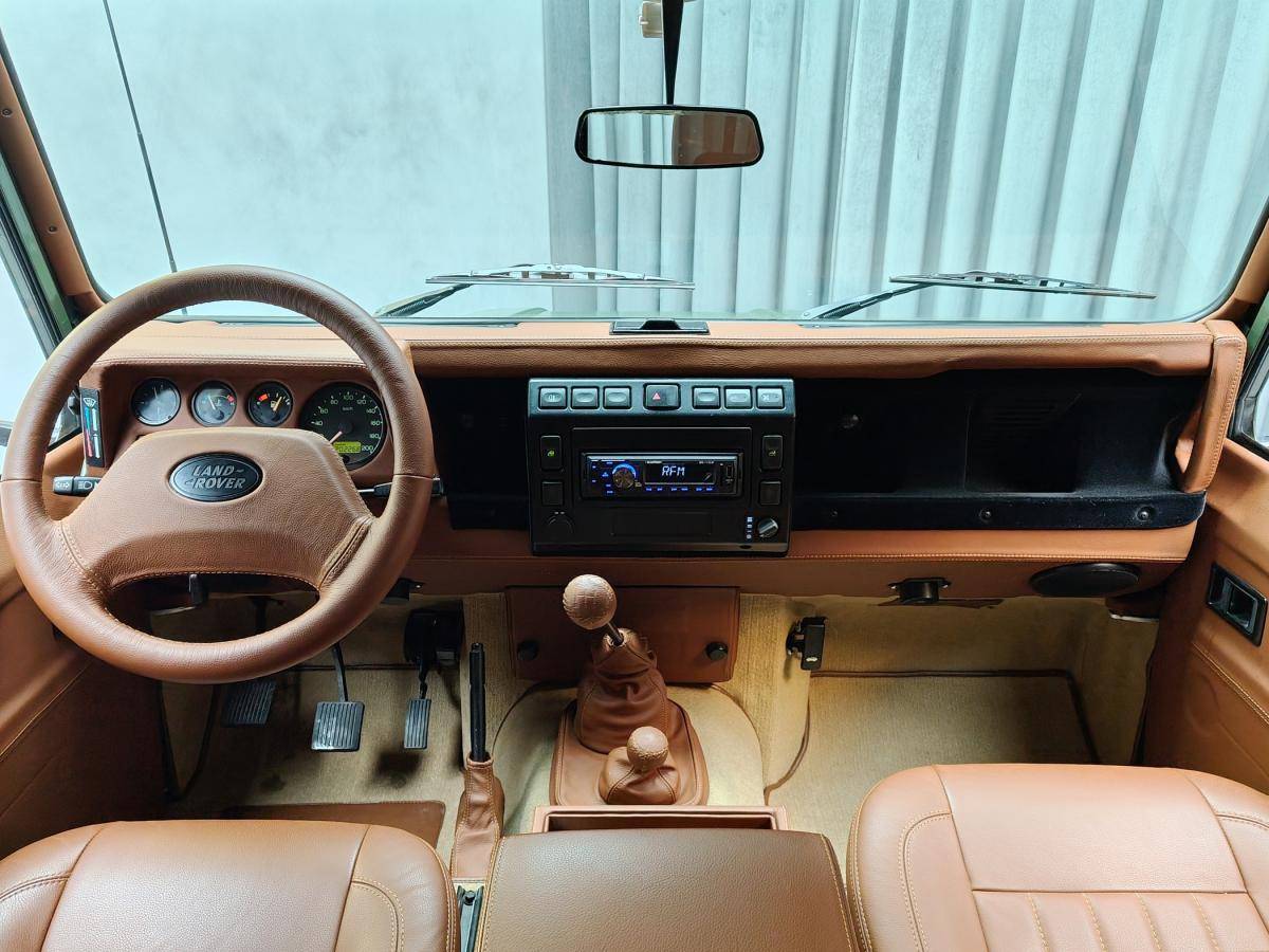 land-rover-defender-2002-diesel-2495cc